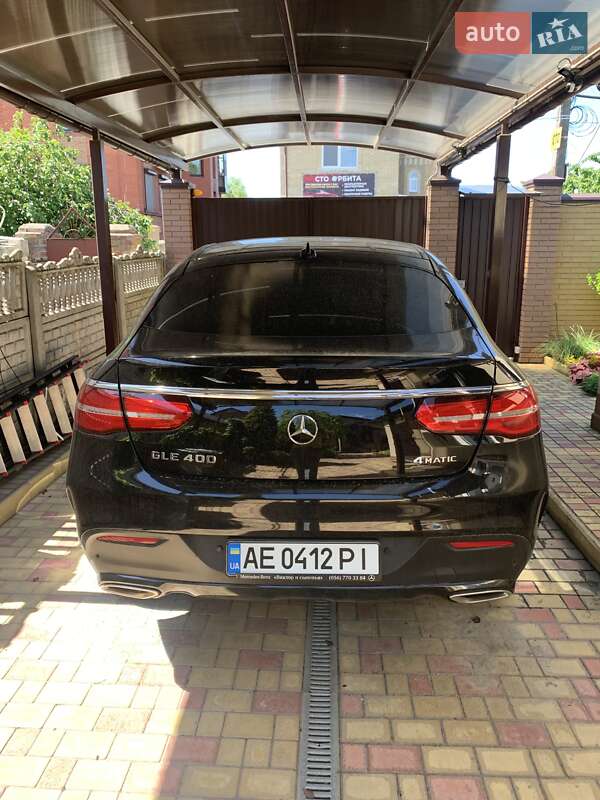 Позашляховик / Кросовер Mercedes-Benz GLE-Class 2015 в Дніпрі