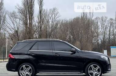 Внедорожник / Кроссовер Mercedes-Benz GLE-Class 2015 в Запорожье