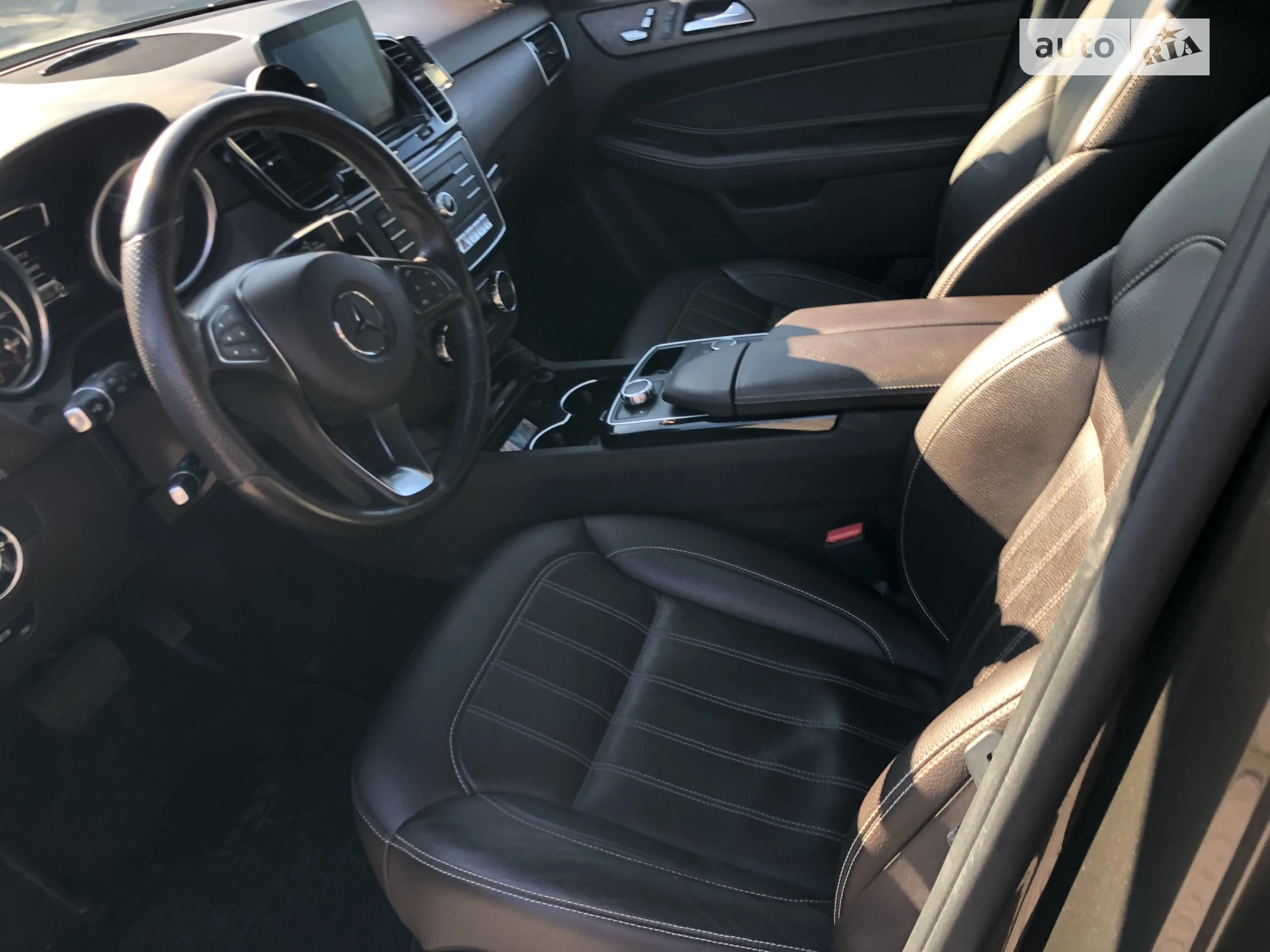 2016 Mercedes-Benz GLE - мініатюра 17