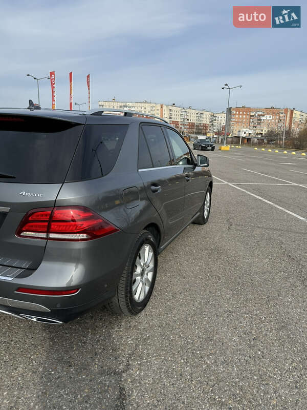 Внедорожник / Кроссовер Mercedes-Benz GLE-Class 2017 в Черновцах