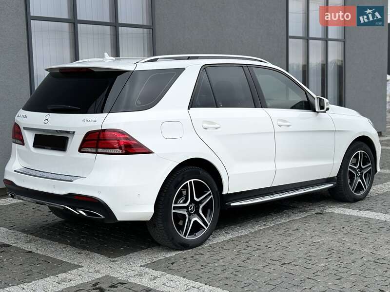 Внедорожник / Кроссовер Mercedes-Benz GLE-Class 2015 в Хусте