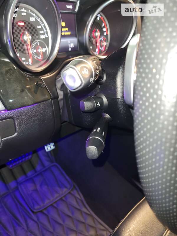 Позашляховик / Кросовер Mercedes-Benz GLE-Class 2017 в Києві фото 51 Позашляховик / Кросовер Mercedes-Benz GLE-Class 2017 в Києві