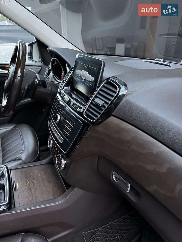 Внедорожник / Кроссовер Mercedes-Benz GLE-Class 2016 в Броварах