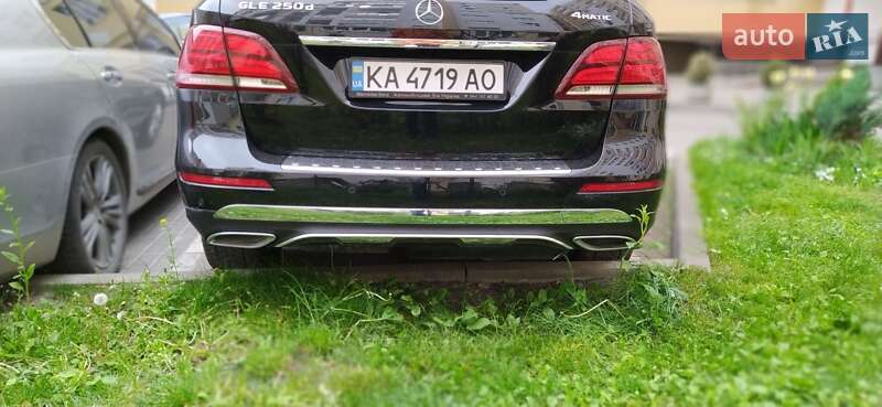 Позашляховик / Кросовер Mercedes-Benz GLE-Class 2017 в Львові