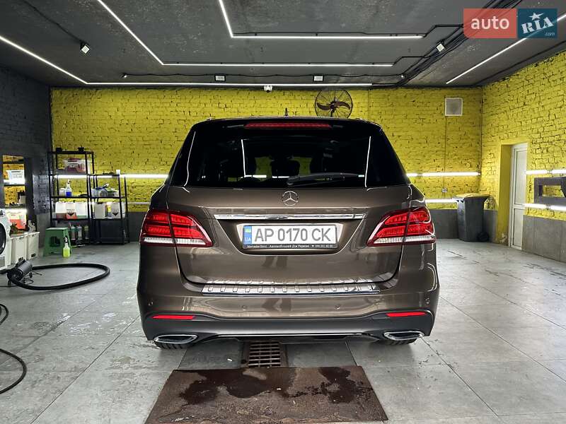 Внедорожник / Кроссовер Mercedes-Benz GLE-Class 2017 в Киеве