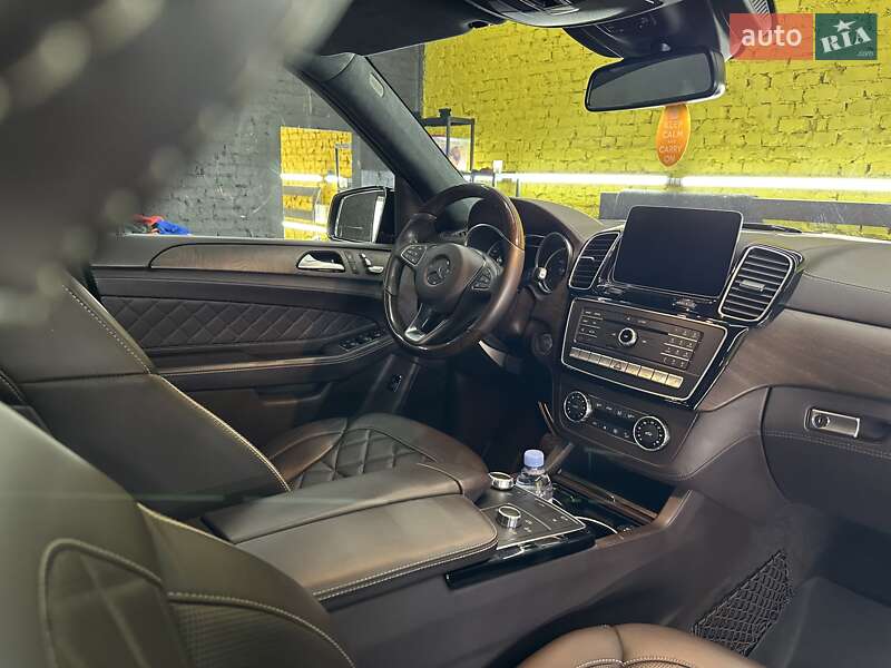 Внедорожник / Кроссовер Mercedes-Benz GLE-Class 2017 в Киеве