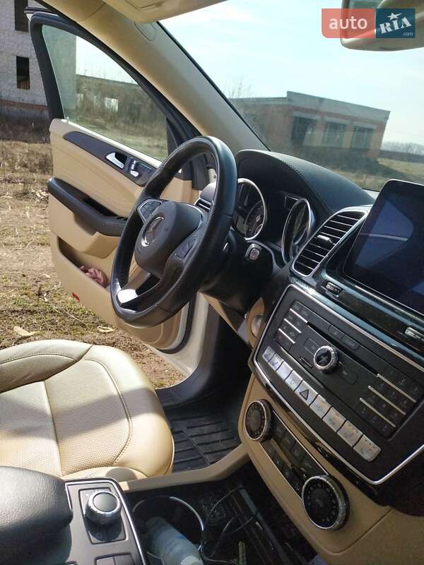 Внедорожник / Кроссовер Mercedes-Benz GLE-Class 2016 в Высоком