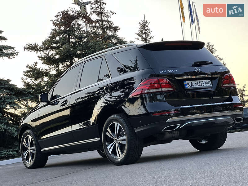 Внедорожник / Кроссовер Mercedes-Benz GLE-Class 2016 в Киеве