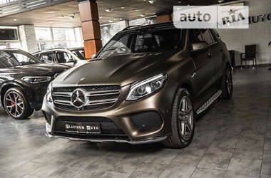 Внедорожник / Кроссовер Mercedes-Benz GLE-Class 2015 в Одессе