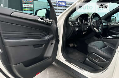 Позашляховик / Кросовер Mercedes-Benz GLE-Class 2019 в 