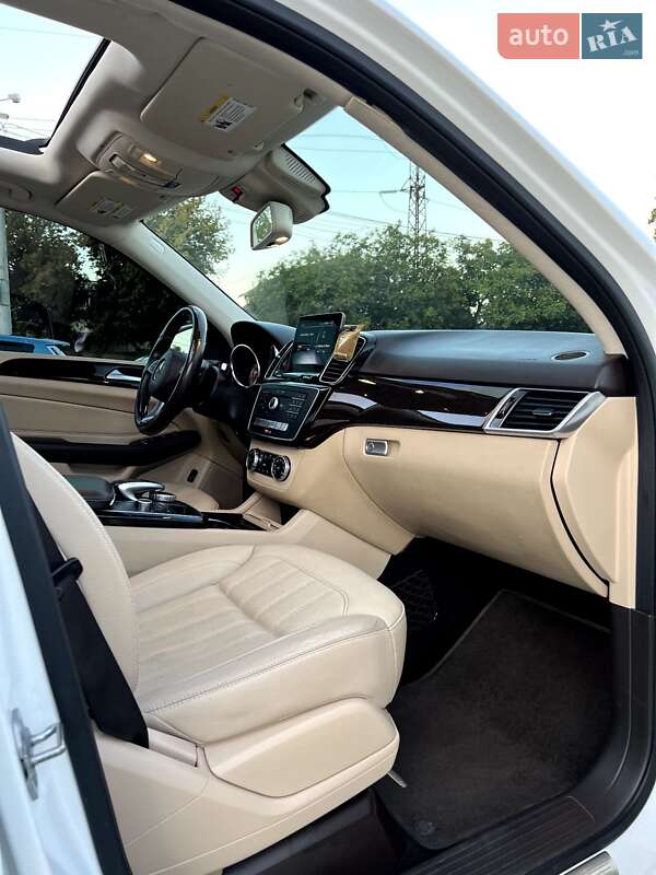 Позашляховик / Кросовер Mercedes-Benz GLE-Class 2018 в Одесі фото 31 Позашляховик / Кросовер Mercedes-Benz GLE-Class 2018 в Одесі