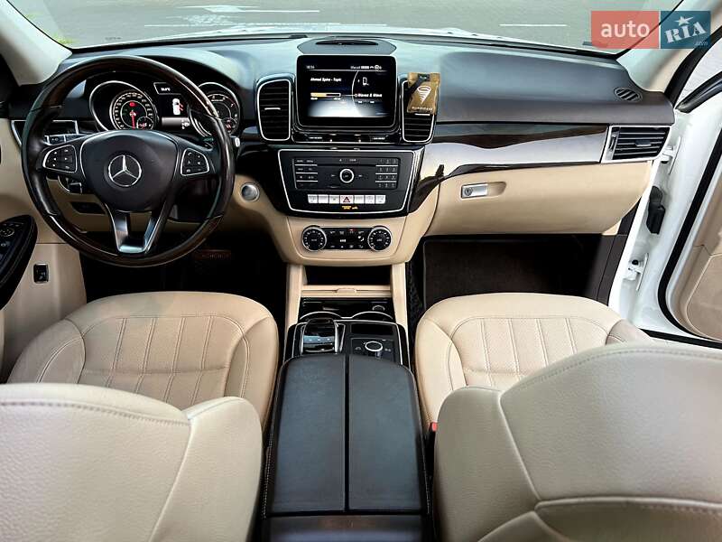 Позашляховик / Кросовер Mercedes-Benz GLE-Class 2018 в Одесі фото 39 Позашляховик / Кросовер Mercedes-Benz GLE-Class 2018 в Одесі