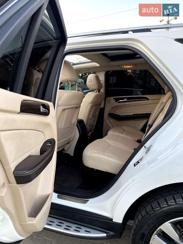 Позашляховик / Кросовер Mercedes-Benz GLE-Class 2018 в Одесі фото 47 Позашляховик / Кросовер Mercedes-Benz GLE-Class 2018 в Одесі