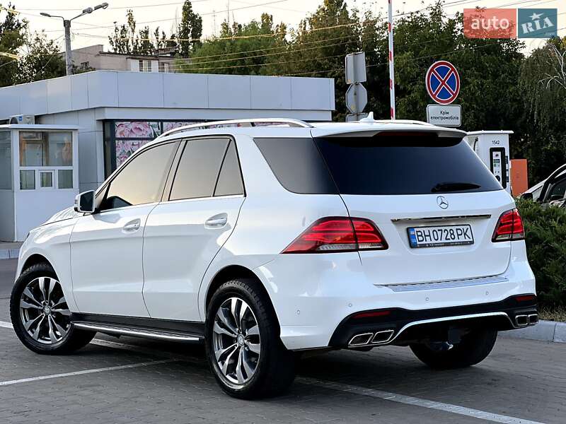 Позашляховик / Кросовер Mercedes-Benz GLE-Class 2018 в Одесі фото 20 Позашляховик / Кросовер Mercedes-Benz GLE-Class 2018 в Одесі