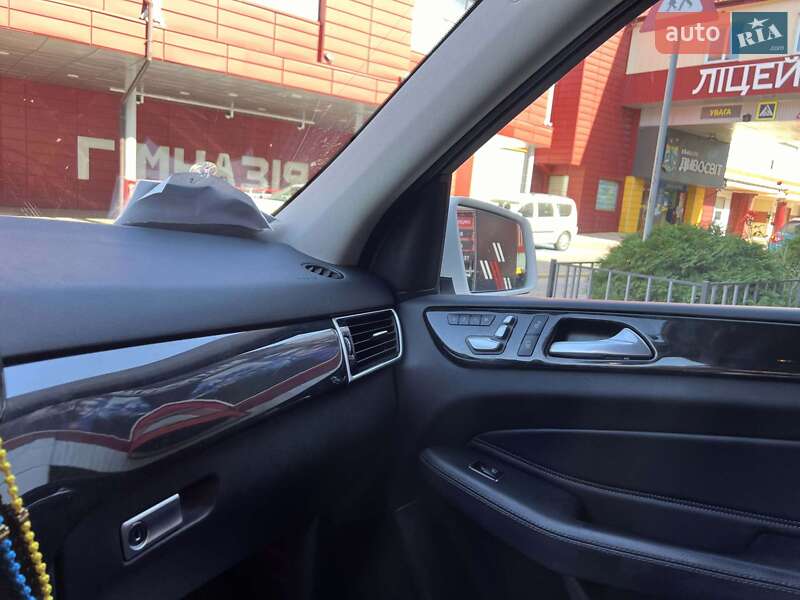 Внедорожник / Кроссовер Mercedes-Benz GLE-Class 2016 в Львове