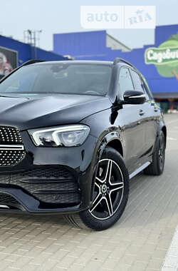Внедорожник / Кроссовер Mercedes-Benz GLE-Class 2019 в 
