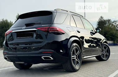 Внедорожник / Кроссовер Mercedes-Benz GLE-Class 2019 в 