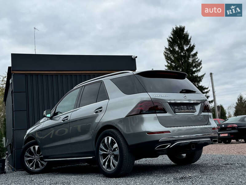 Внедорожник / Кроссовер Mercedes-Benz GLE-Class 2016 в Львове