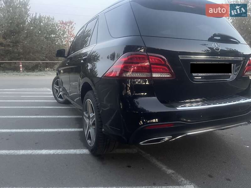 Внедорожник / Кроссовер Mercedes-Benz GLE-Class 2016 в Ужгороде