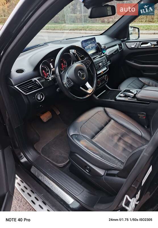Внедорожник / Кроссовер Mercedes-Benz GLE-Class 2017 в Львове фото 23 Внедорожник / Кроссовер Mercedes-Benz GLE-Class 2017 в Львове