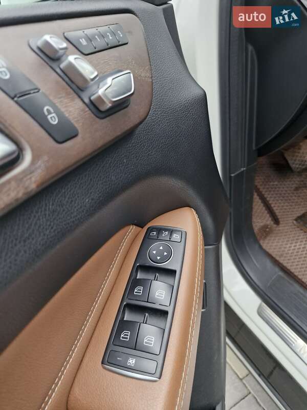 Позашляховик / Кросовер Mercedes-Benz GLE-Class 2016 в Тернополі