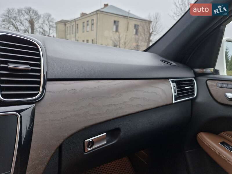 Позашляховик / Кросовер Mercedes-Benz GLE-Class 2016 в Тернополі