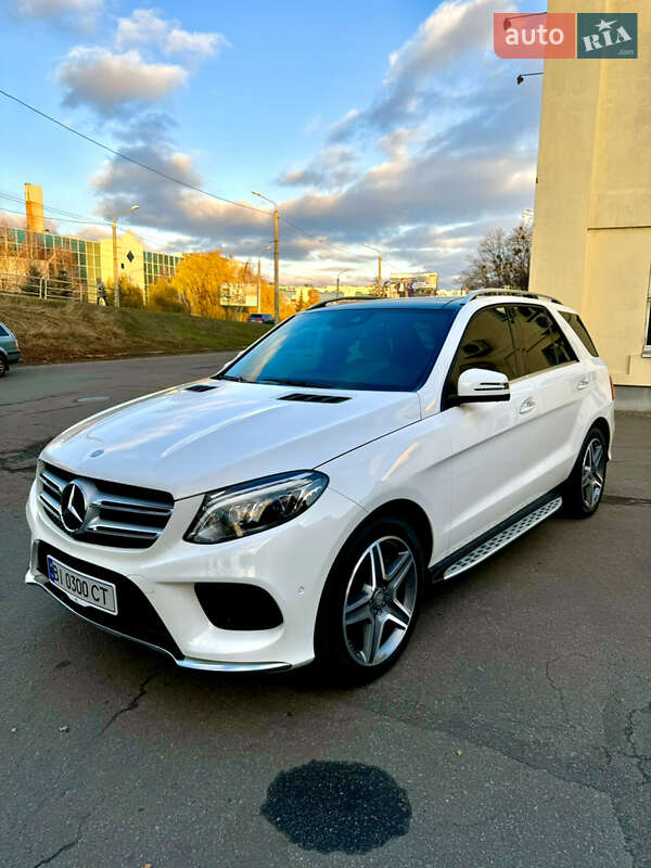 Внедорожник / Кроссовер Mercedes-Benz GLE-Class 2015 в Полтаве