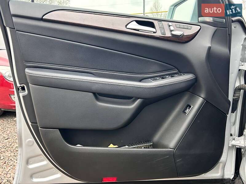 Внедорожник / Кроссовер Mercedes-Benz GLE-Class 2018 в Одессе