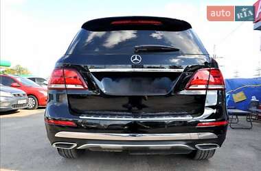 Внедорожник / Кроссовер Mercedes-Benz GLE-Class 2016 в 