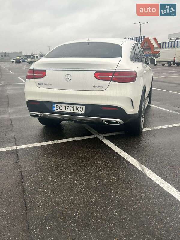 Позашляховик / Кросовер Mercedes-Benz GLE-Class 2017 в Львові фото 6 Позашляховик / Кросовер Mercedes-Benz GLE-Class 2017 в Львові