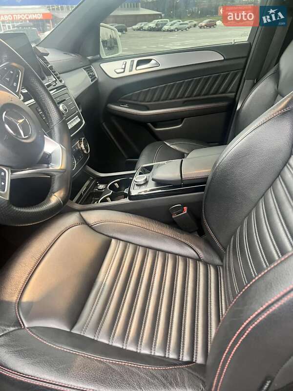 Позашляховик / Кросовер Mercedes-Benz GLE-Class 2017 в Львові фото 5 Позашляховик / Кросовер Mercedes-Benz GLE-Class 2017 в Львові