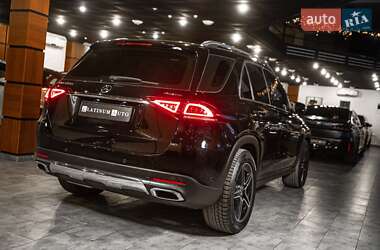 Внедорожник / Кроссовер Mercedes-Benz GLE-Class 2019 в 