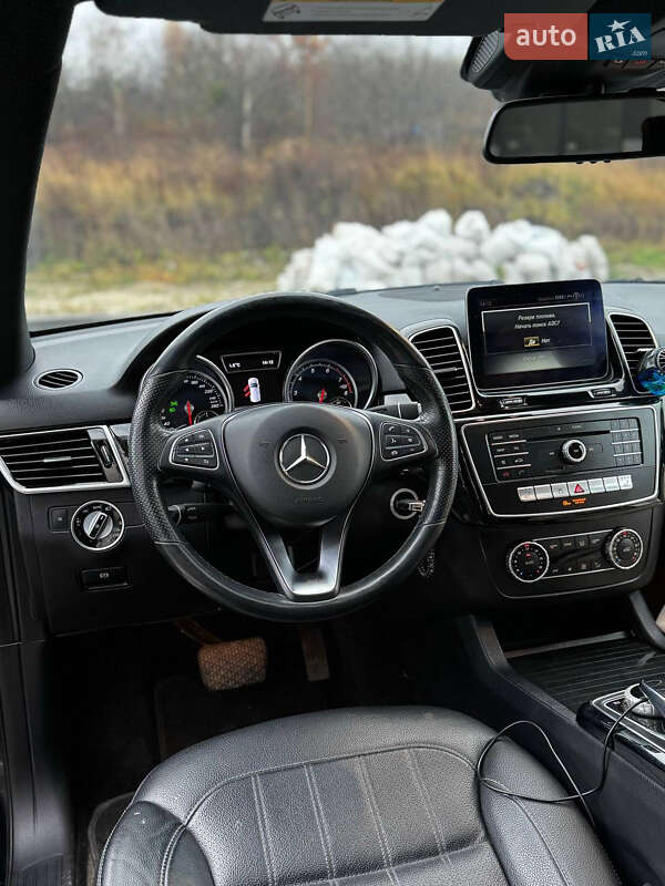 Внедорожник / Кроссовер Mercedes-Benz GLE-Class 2017 в Львове фото 35 Внедорожник / Кроссовер Mercedes-Benz GLE-Class 2017 в Львове