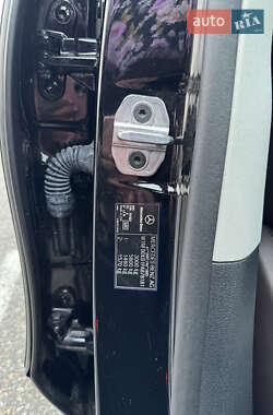 Внедорожник / Кроссовер Mercedes-Benz GLE-Class 2022 в 