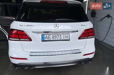 Позашляховик / Кросовер Mercedes-Benz GLE-Class 2017 в Дніпрі