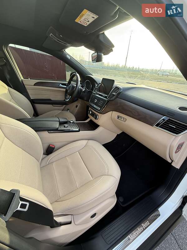 Внедорожник / Кроссовер Mercedes-Benz GLE-Class 2018 в Киеве