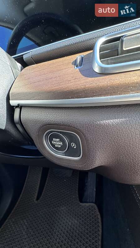 Внедорожник / Кроссовер Mercedes-Benz GLE-Class 2021 в Киеве