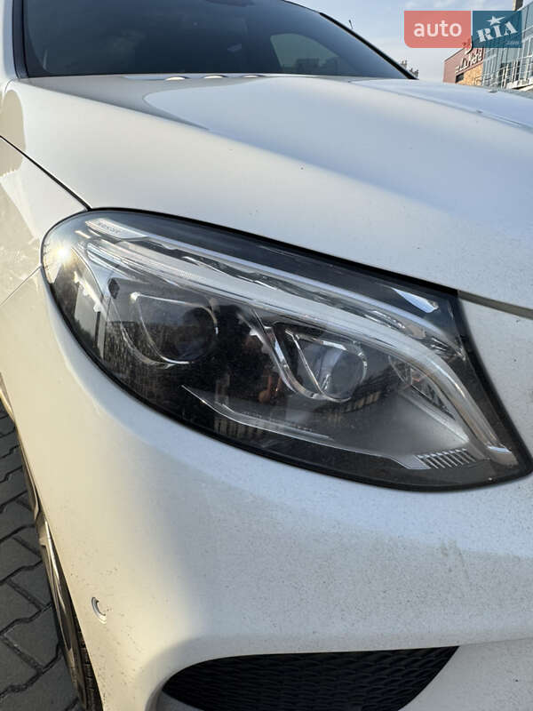 Внедорожник / Кроссовер Mercedes-Benz GLE-Class 2016 в Киеве