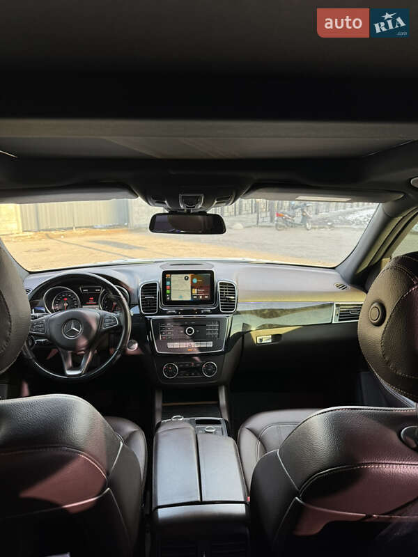 Внедорожник / Кроссовер Mercedes-Benz GLE-Class 2016 в Киеве