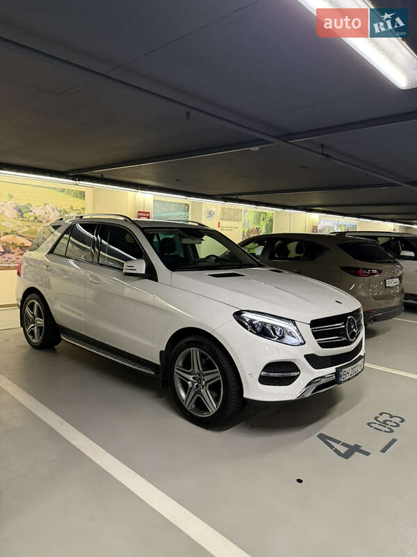 Внедорожник / Кроссовер Mercedes-Benz GLE-Class 2015 в Одессе
