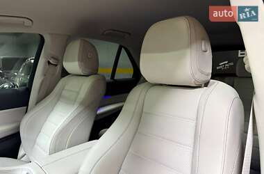 Позашляховик / Кросовер Mercedes-Benz GLE-Class 2022 в 