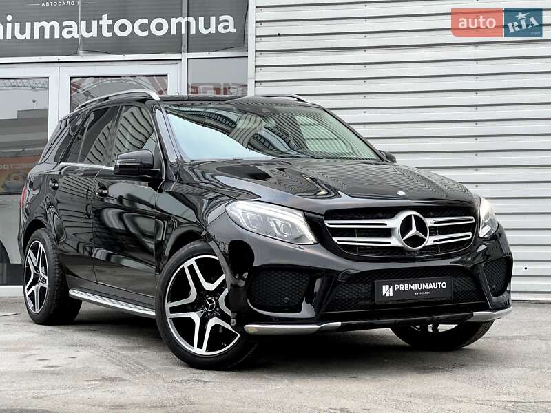 Внедорожник / Кроссовер Mercedes-Benz GLE-Class 2016 в 