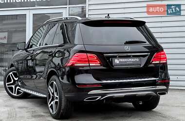 Внедорожник / Кроссовер Mercedes-Benz GLE-Class 2016 в 