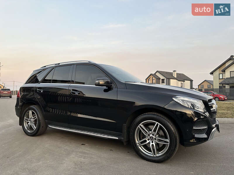 Mercedes-Benz GLE-Class 2015