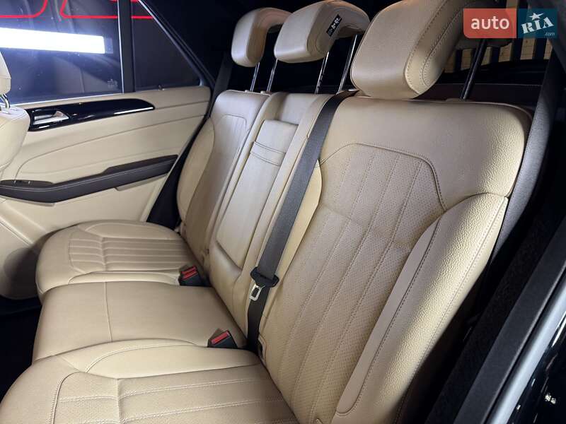 Внедорожник / Кроссовер Mercedes-Benz GLE-Class 2016 в Киеве