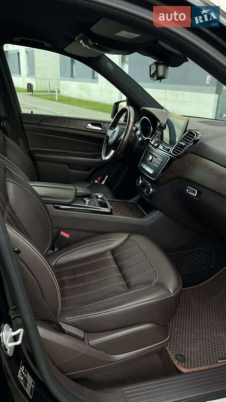 Внедорожник / Кроссовер Mercedes-Benz GLE-Class 2017 в Луцке