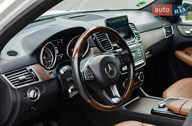 Внедорожник / Кроссовер Mercedes-Benz GLE-Class 2016 в 