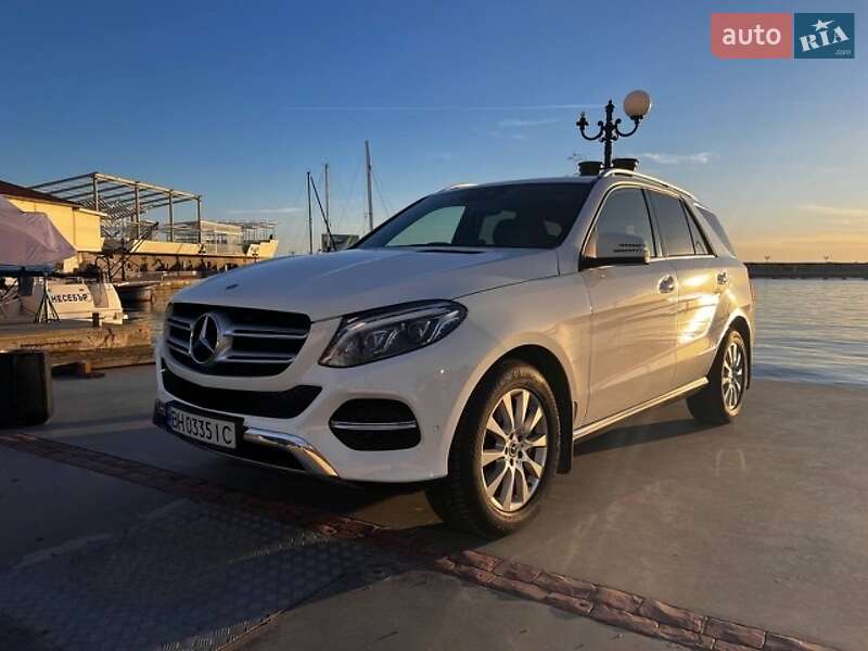 Внедорожник / Кроссовер Mercedes-Benz GLE-Class 2017 в Одессе