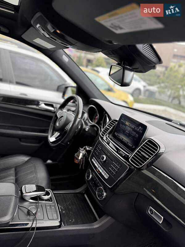 Внедорожник / Кроссовер Mercedes-Benz GLE-Class 2018 в Киеве