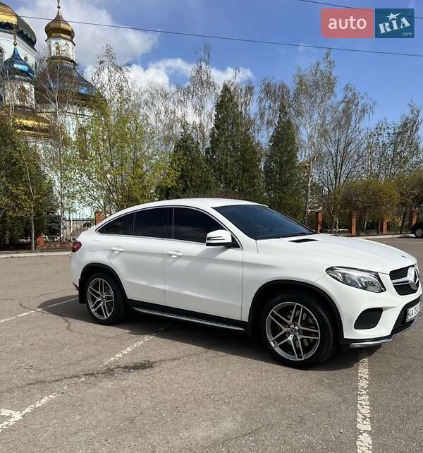 Позашляховик / Кросовер Mercedes-Benz GLE-Class 2016 в Кривому Розі